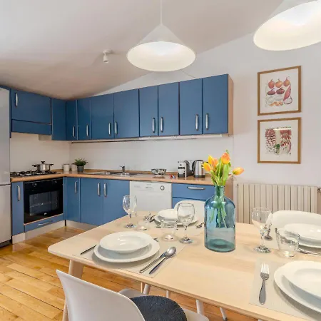 Niguarda - Casa Accogliente A 20' Dal Duomo Apartman Milánó